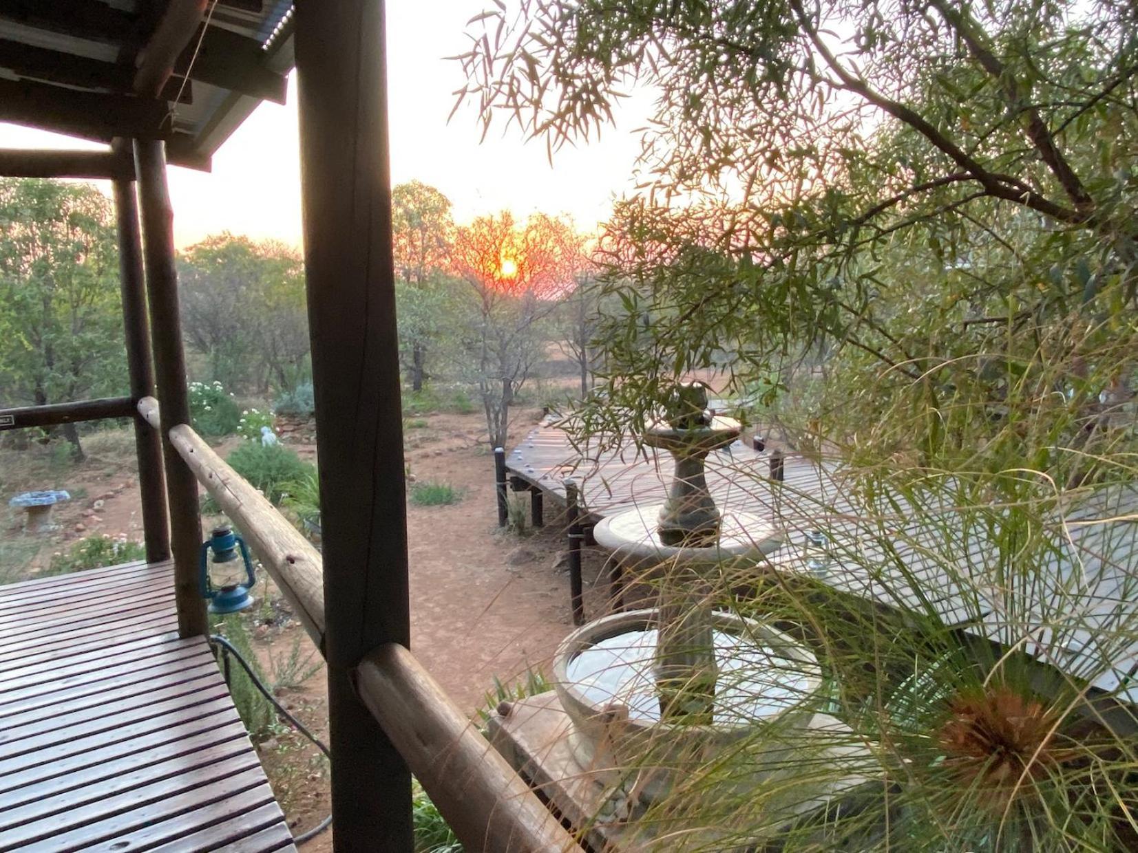 Out In Africa Wildlife Lodge Hammanskraal Exterior photo